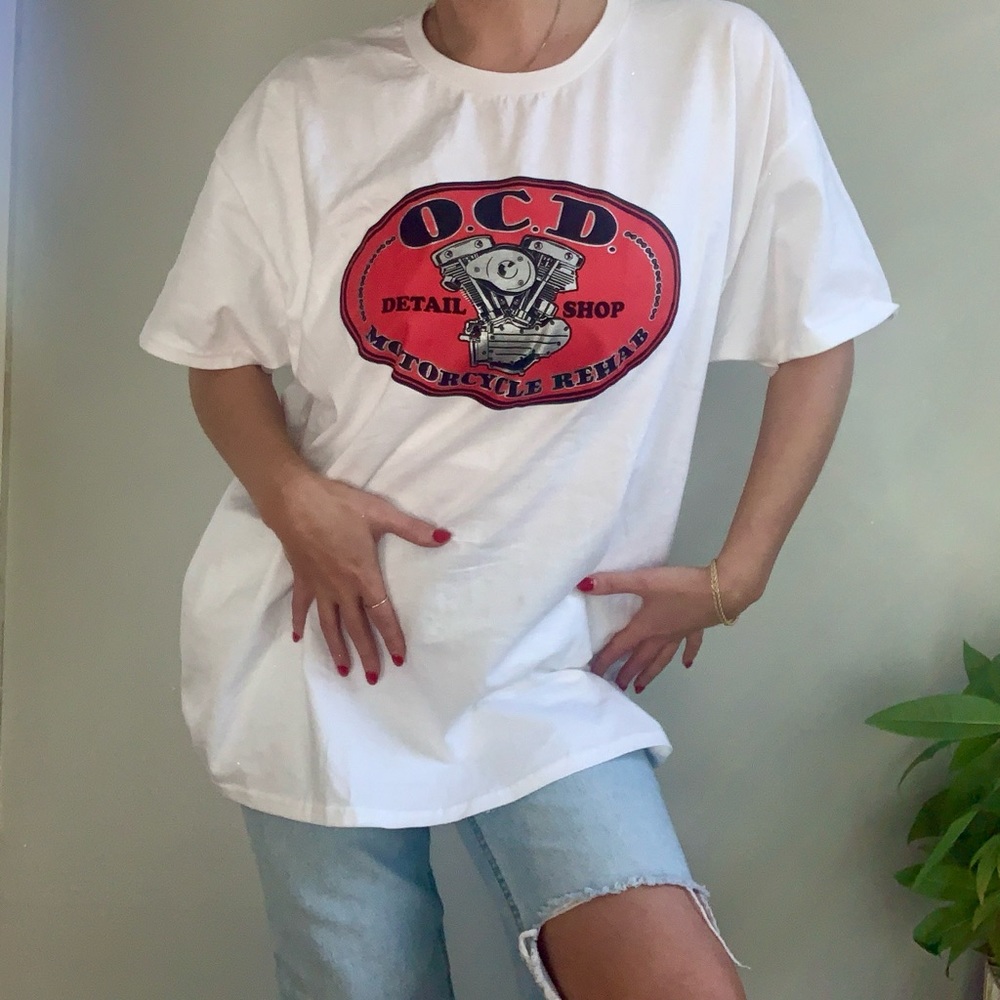Oversized graphic motorcycle repair ship T-Shirt